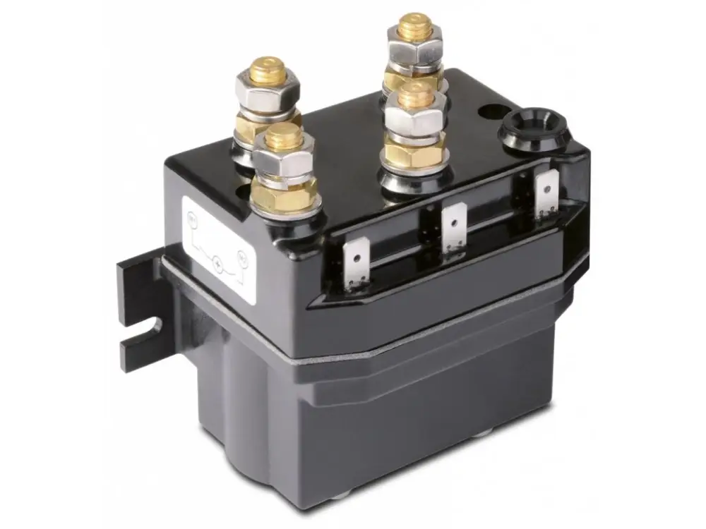 Zlevněný Reverzní spínací solenoid (relé) Quick T6415 pro ovládání kotevních vrátků