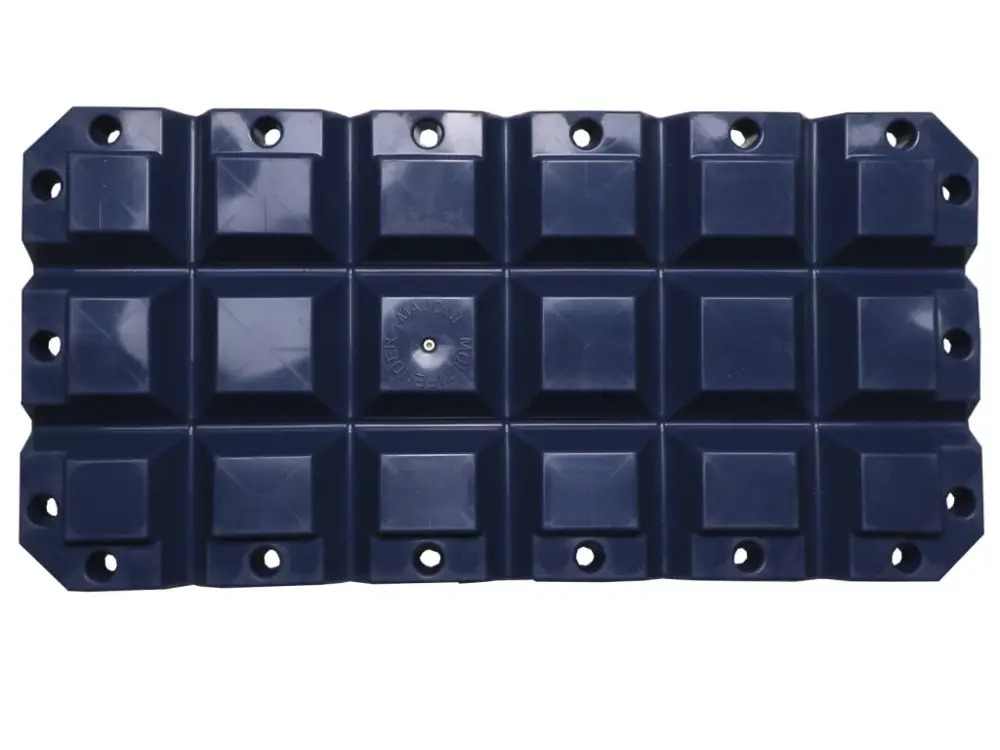 Multifendr Majoni navymodrý pro ochranu lodí a přístavních zařízení, rozměr 30 x 60 cm Nejlepší Cena
