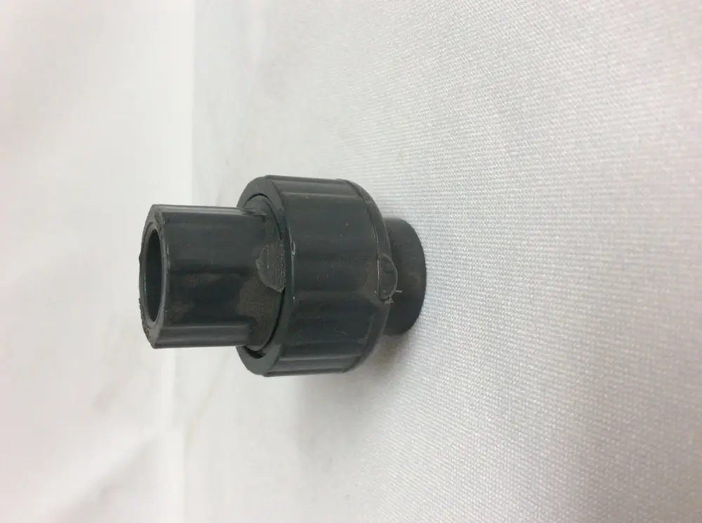 Nejlepší Cena Šroubení L/L d12 PN16 PVC