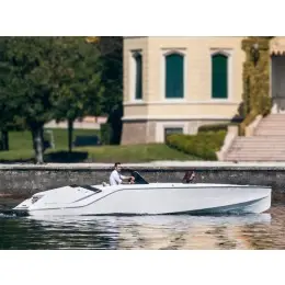 Odeslání Ihned Elektroloď Frauscher 740 Mirage Air